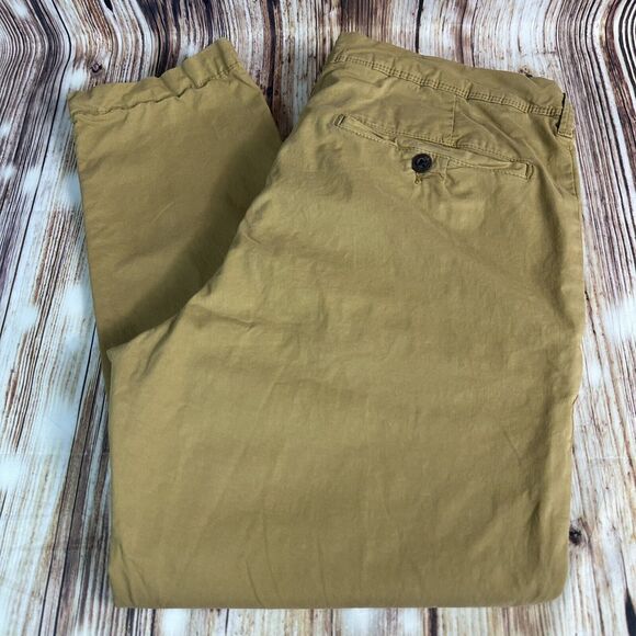 American Eagle Outfitters Other - American Eagle Next Level Flex Mens 35x32.5 SLIM Straight Leg Chino Khaki Pants